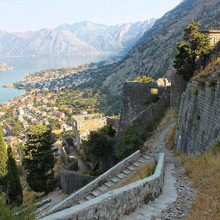 Apartament Old Town Kotor Square Zewnętrze zdjęcie