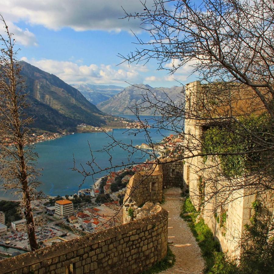 Apartament Old Town Kotor Square Zewnętrze zdjęcie