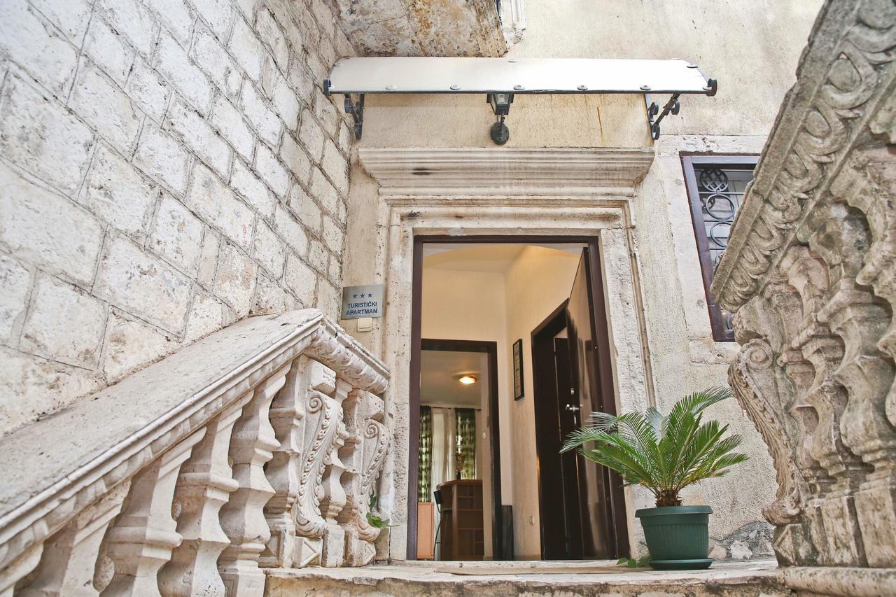 Apartament Old Town Kotor Square Zewnętrze zdjęcie